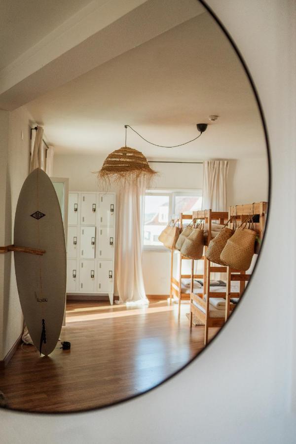 Ocean House - Ribeira D'Ilhas Ericeiraホステル エクステリア 写真