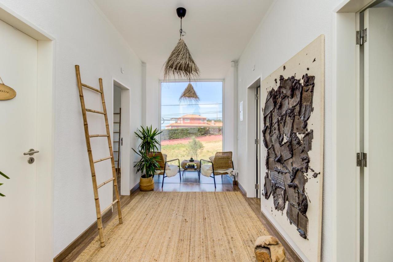 Ocean House - Ribeira D'Ilhas Ericeiraホステル エクステリア 写真