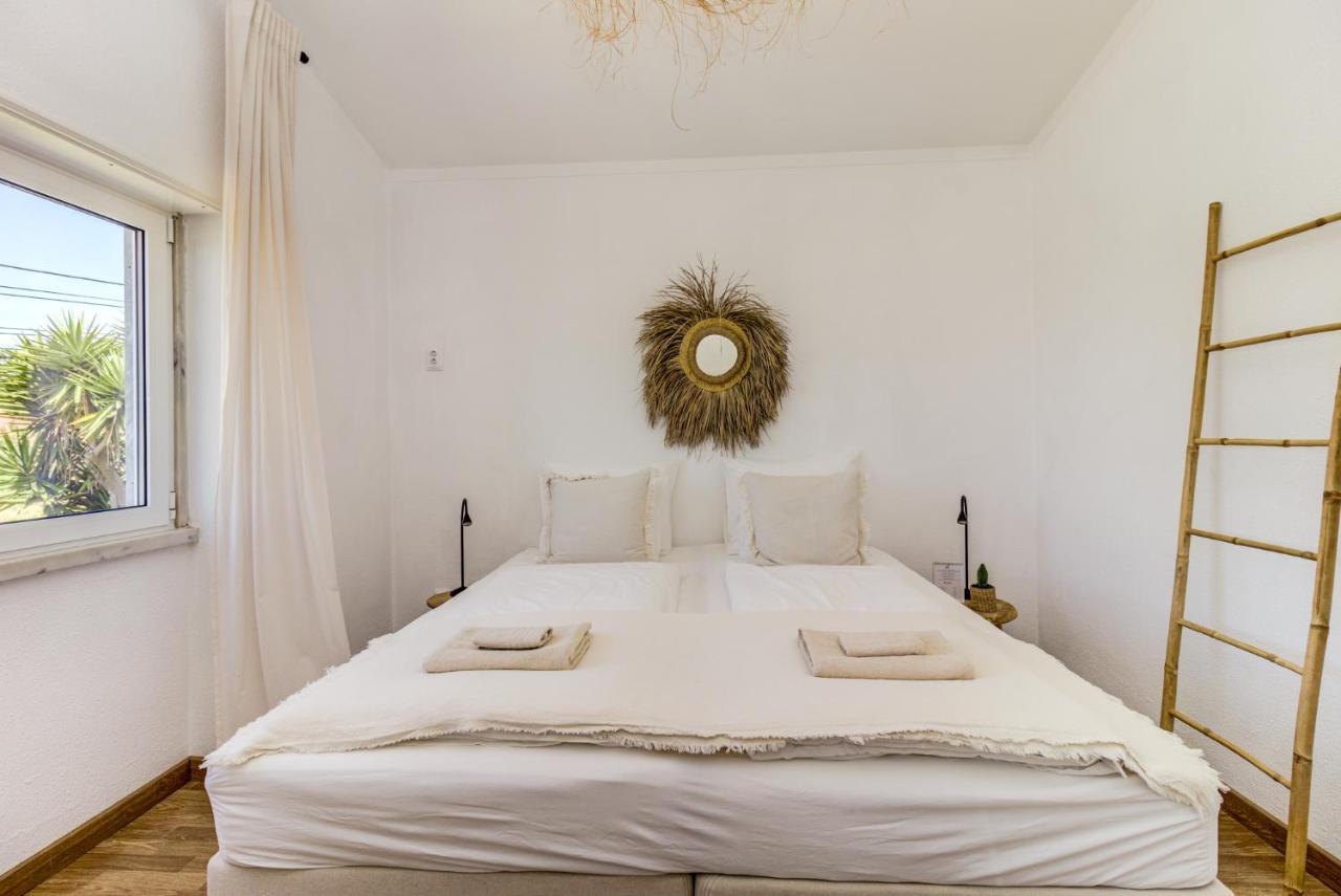 Ocean House - Ribeira D'Ilhas Ericeiraホステル エクステリア 写真