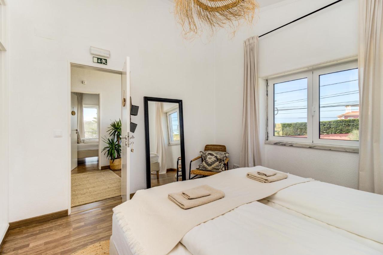 Ocean House - Ribeira D'Ilhas Ericeiraホステル エクステリア 写真